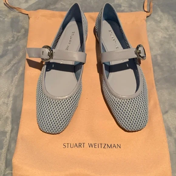 Stuart Weitzman
Arabella Mary
Jane (Women) size 7B - Picture 8 of 10